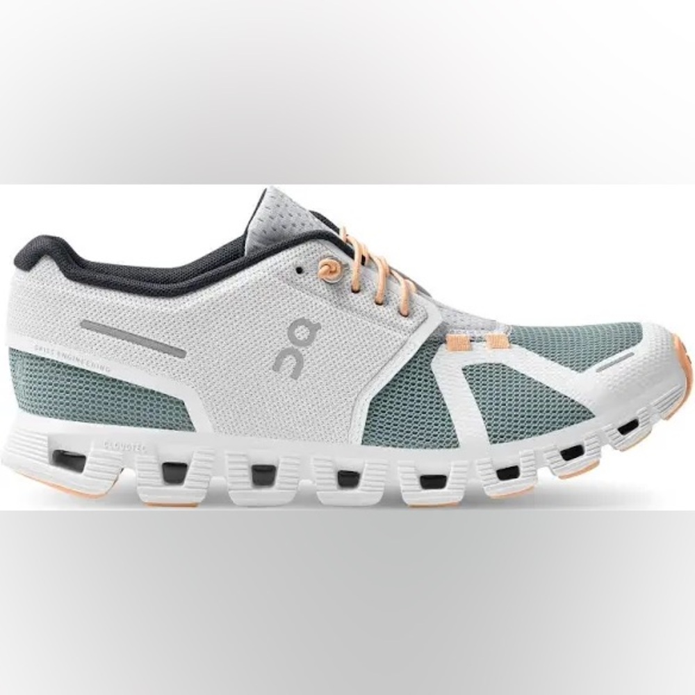On Running s Cloud 5 Push shoes